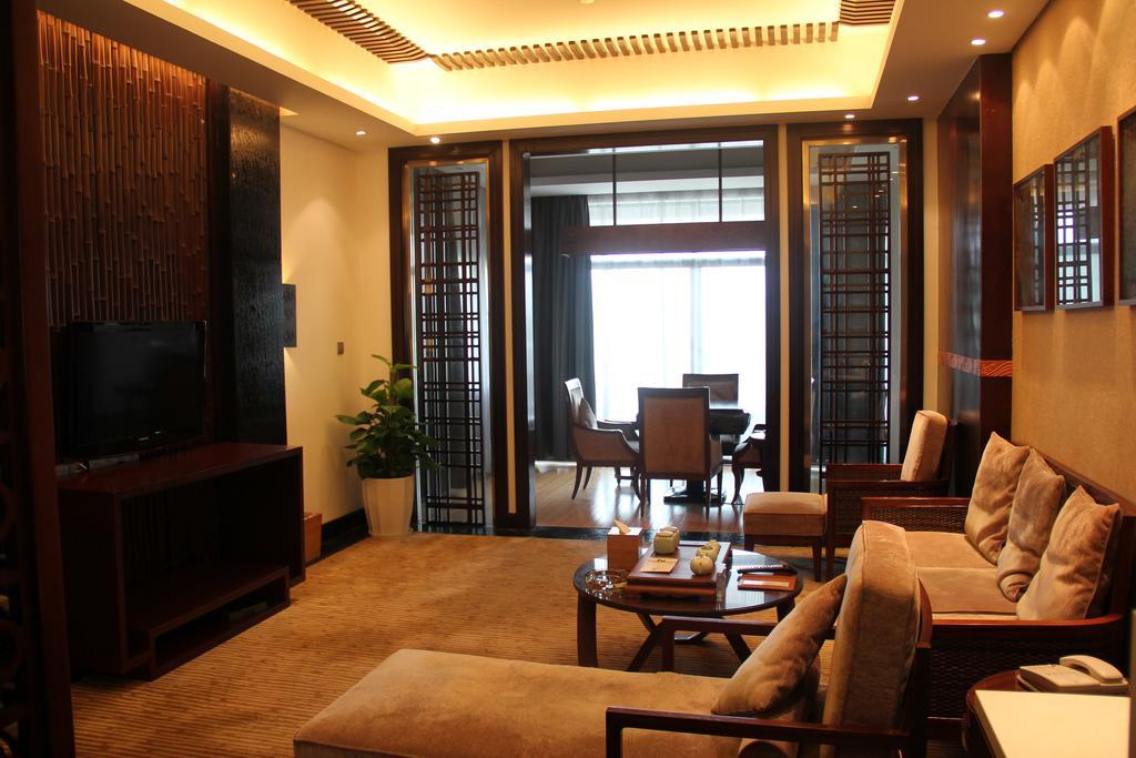 Huanxiu Resort & Spa Suzhou  Zewnętrze zdjęcie